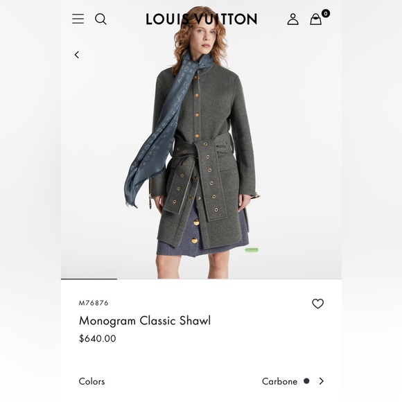 Louis Vuitton Monogram Classic Shawl - Picture 4 of 4